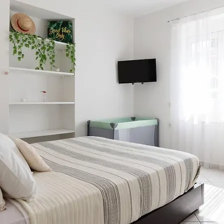 Casa Valore 1 With Parking By 8essentially