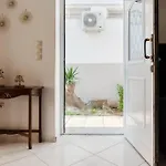 Casa Valore 1 With Parking By 8essentially