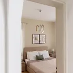 Casa Valore 1 With Parking By 8essentially *