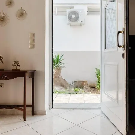 Casa Valore 1 With Parking By 8essentially