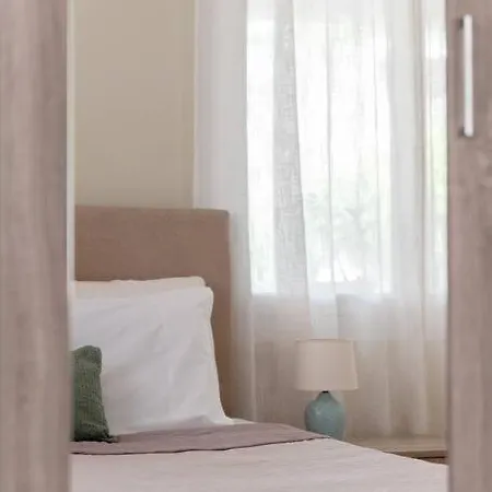 Semesterbostad Casa Valore With Parking By 8essentially