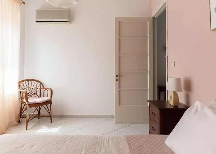 Casa Valore With Parking By 8essentially Holiday home *