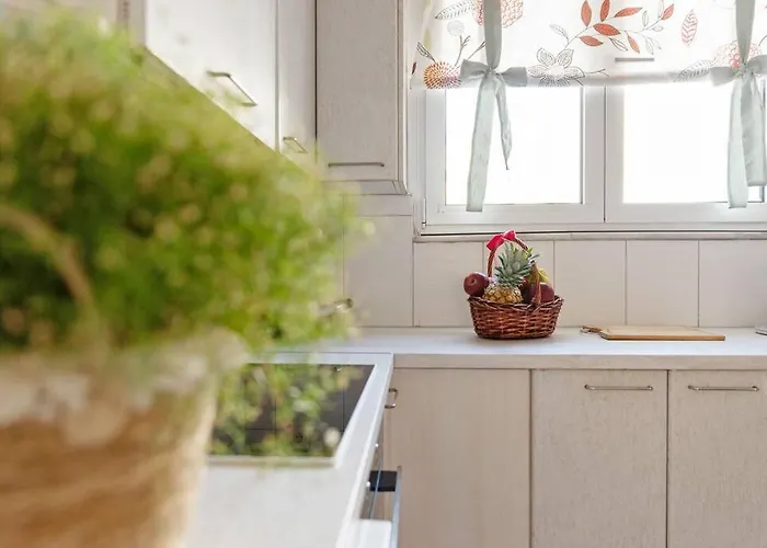 Casa Valore With Parking By 8essentially *