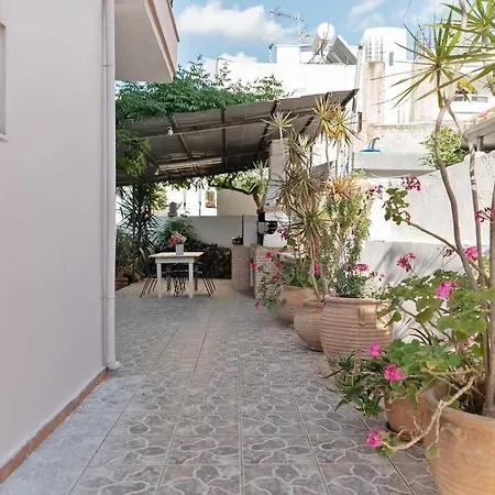 Casa Valore With Parking By 8essentially