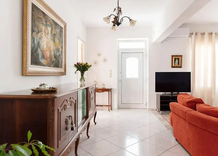 Casa Valore With Parking By 8essentially *